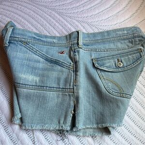 Hollister Shorts Size 9 Distressed Style